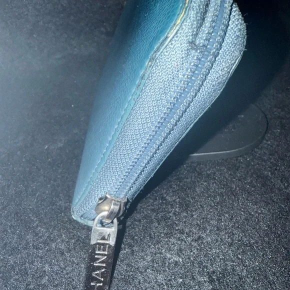 EUC! CHANEL - Blue Caviar Leather CC Timeless Zip Around Organizer Wallet - Picture 3 of 16